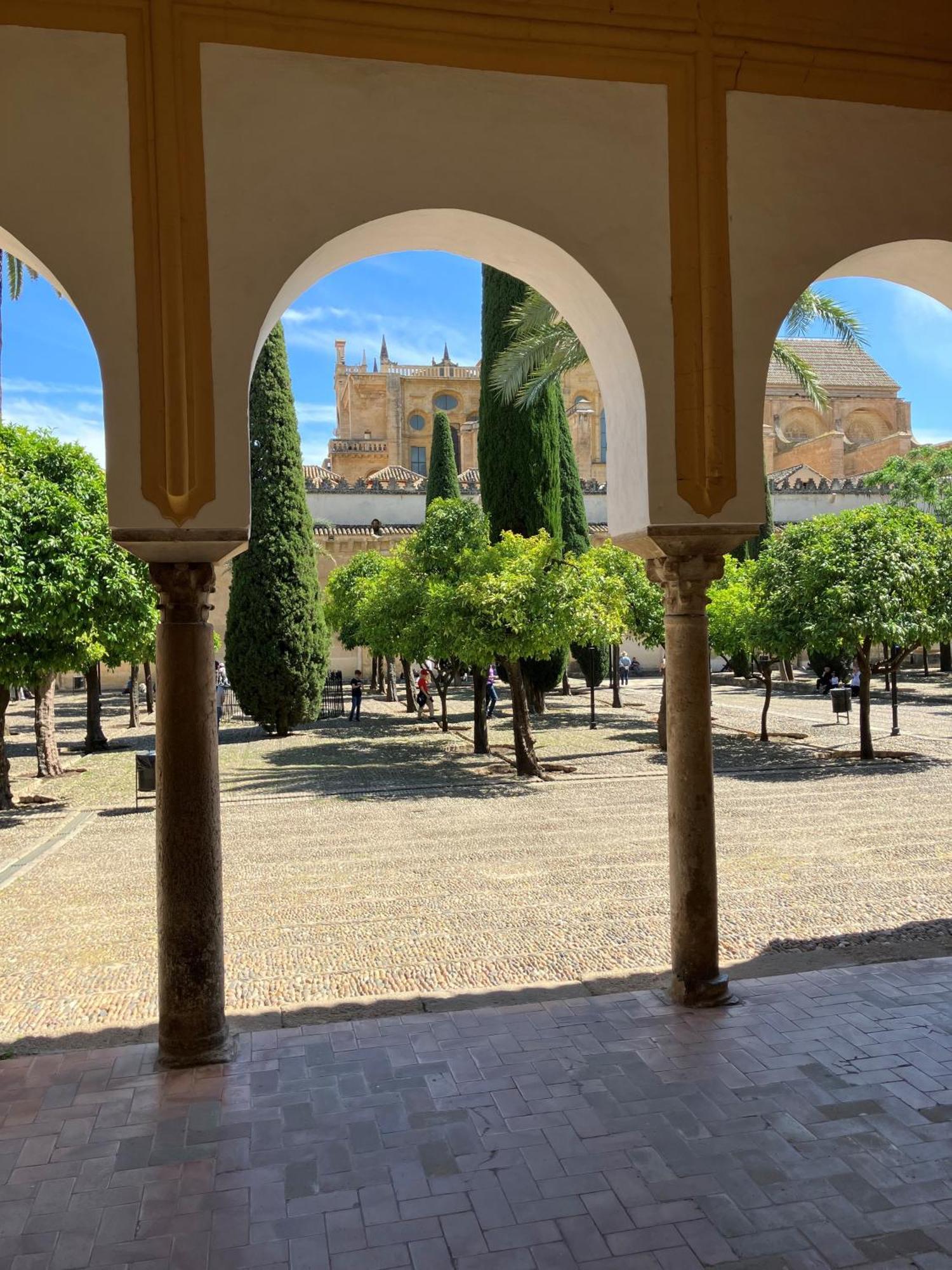 Precioso Apartamento Junto A La Mezquita Cordoba Luaran gambar
